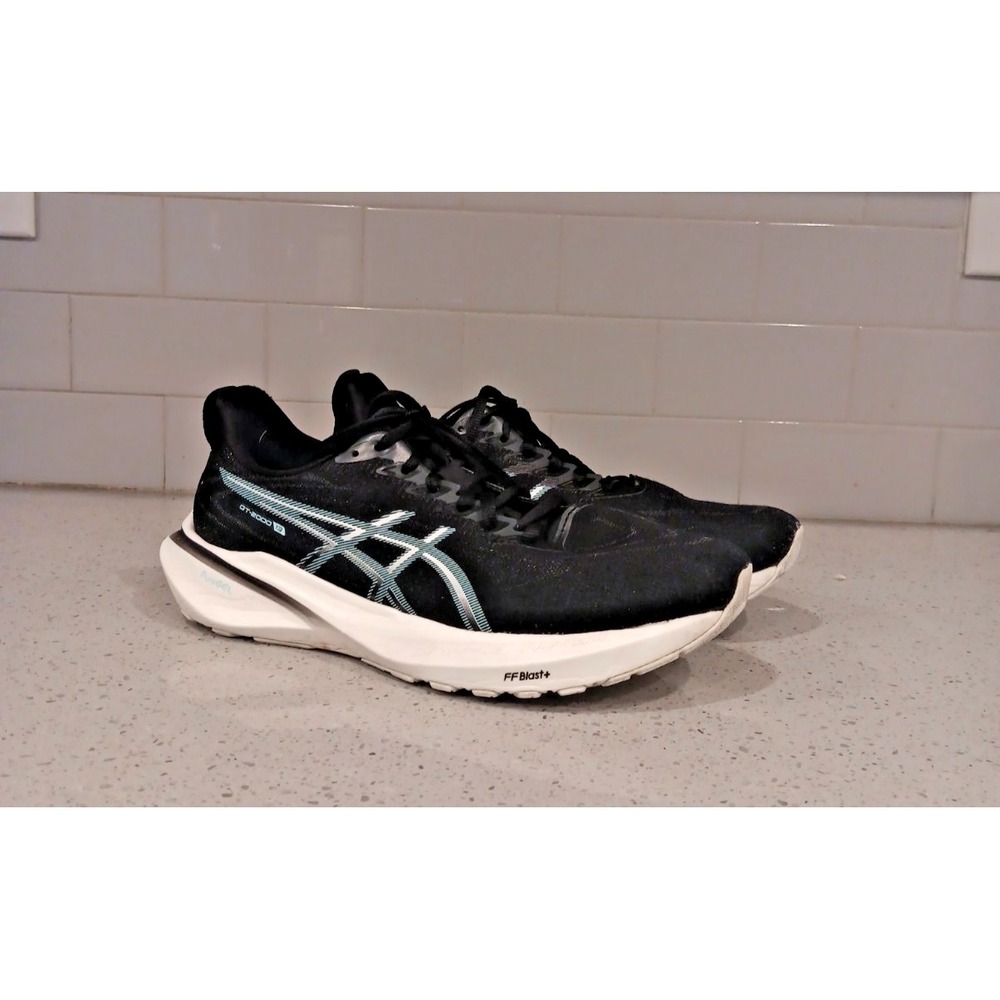 Women's Asics GT-2000 13, Black/Illuminate Mint size 9.5